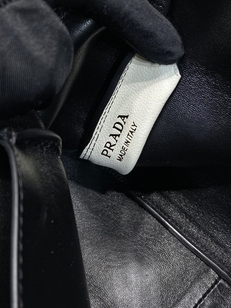 Pra*a bucket bags